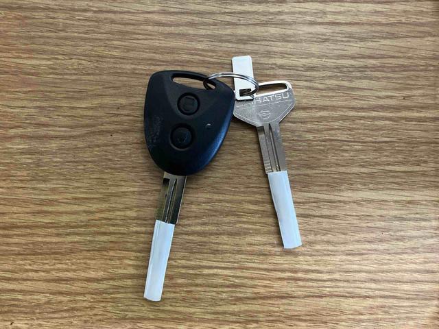 ミライースＬ　ＳＡIII１オーナー　衝突被害軽減システム　レーンキープアシスト　アイドリングストップ　横滑防止　キーレス　オートライト　オートマチックハイビーム　運転席エアバッグ　助手席エアバッグ　ＡＢＳ　衝突安全ボディ（長崎県）の中古車