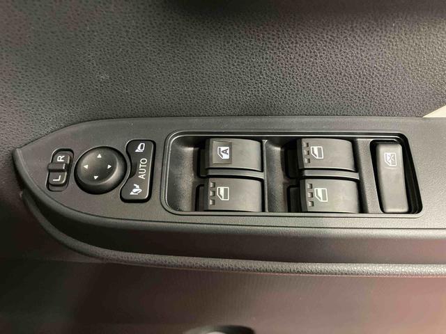 タントＸアイドリングストップ　衝突被害軽減システム　電動格納ミラー　スマートキー　ＬＥＤヘッドランプ　車線逸脱警報　オートマチックハイビーム　片側電動両側スライドドア　盗難警報装置　記録簿　プッシュスタート（長崎県）の中古車