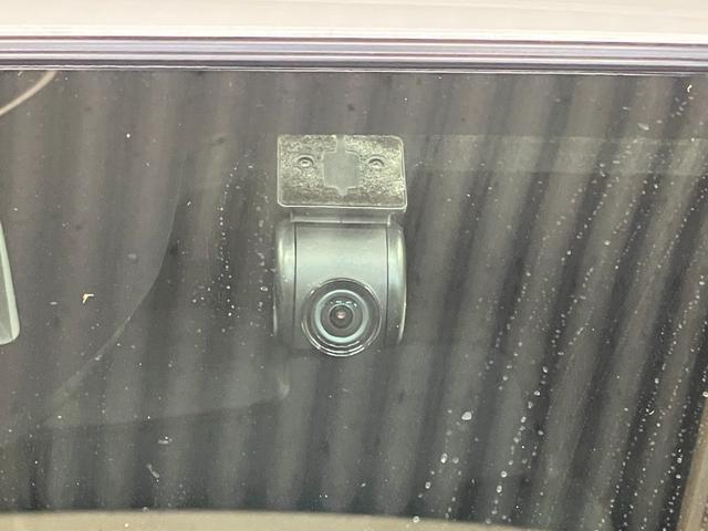 タントカスタムＲＳセレクション下取車　ターボ　ナビ　パノラマモニター　ドライブレコーダー　衝突被害軽減システム　レーンキープアシスト　ＥＴＣ　アダプティブクルーズコントロール　シートヒーター　両側電動スライドドア（長崎県）の中古車