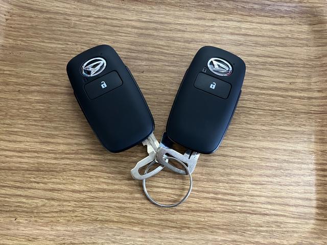 タフトＧ届出済未使用車　元展示車　禁煙　衝突被害軽減システム　レーンキープアシスト　アダプティブクルーズコントロール　シートヒーター　ＵＳＢチャージャー　ＬＥＤヘッドランプ　スマートキー　プッシュスタート（長崎県）の中古車