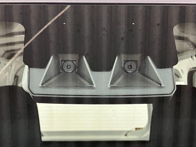 ハイゼットカーゴスペシャル届出済未使用車　元展示車　４ＷＤ　禁煙車　衝突被害軽減ブレーキ　レーンキープアシスト　ラジオ　アイドリングストップ　運転席エアバッグ　助手席エアバッグ（長崎県）の中古車