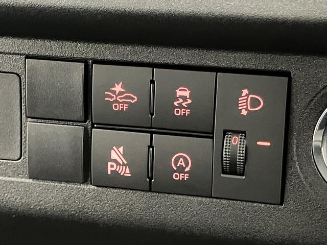 ハイゼットトラックＥＸＴ届出済未使用車　元展示車　２ＷＤ　ＣＶＴ車　禁煙車　衝突被害軽減システム　レーンキープアシスト　オートマチックハイビーム　運転席エアバッグ　プッシュスタート　スマートキー　電動格納ドアミラー（長崎県）の中古車