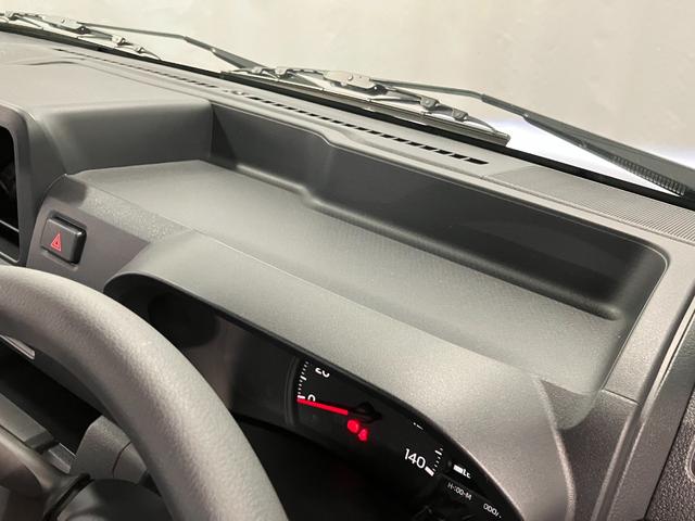 ハイゼットトラックＥＸＴ届出済未使用車　元展示車　２ＷＤ　ＣＶＴ車　禁煙車　衝突被害軽減システム　レーンキープアシスト　オートマチックハイビーム　運転席エアバッグ　プッシュスタート　スマートキー　電動格納ドアミラー（長崎県）の中古車