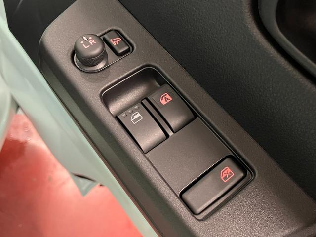 ハイゼットトラックＥＸＴ届出済未使用車　元展示車　２ＷＤ　ＣＶＴ車　禁煙車　衝突被害軽減システム　レーンキープアシスト　オートマチックハイビーム　運転席エアバッグ　プッシュスタート　スマートキー　電動格納ドアミラー（長崎県）の中古車