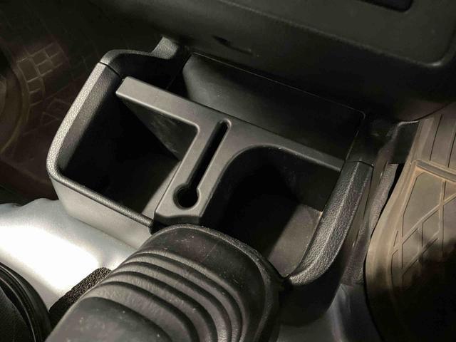 ハイゼットトラックＥＸＴ下取車　修復歴有　４ＷＤ　マニュアル車　荷台ラバーマット　ＣＤ　ラジオ　ＡＵＸ　ＬＥＤヘッドライト　パワーウインドウ　フォグランプ　キーレス（長崎県）の中古車