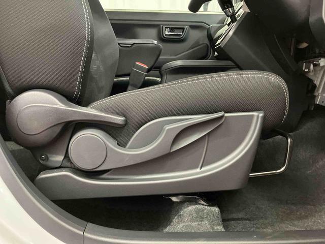 タフトＧ　ダーククロムベンチャー元展示車　届出済未使用車　衝突被害軽減システム　レーンキープアシスト　アダプティブクルーズコントロール　シートヒーター　サンルーフ　ＬＥＤヘッドランプ　オートマチックハイビーム　衝突安全ボディ（長崎県）の中古車