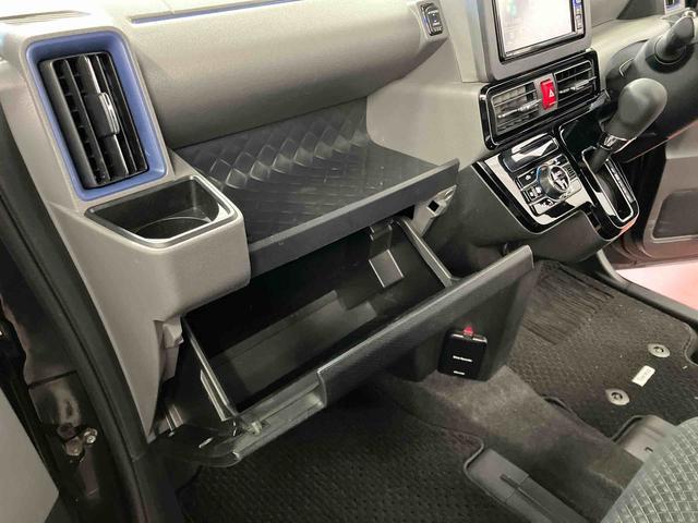 タントカスタムＸセレクション下取車　ナビ　ブルートゥース　ＥＴＣ　ドライブレコーダー　パノラマモニター　衝突被害軽減システム　両側電動スライドドア　スマートキー　シートヒーター　ベンチシート　ＬＥＤヘッドランプ（長崎県）の中古車