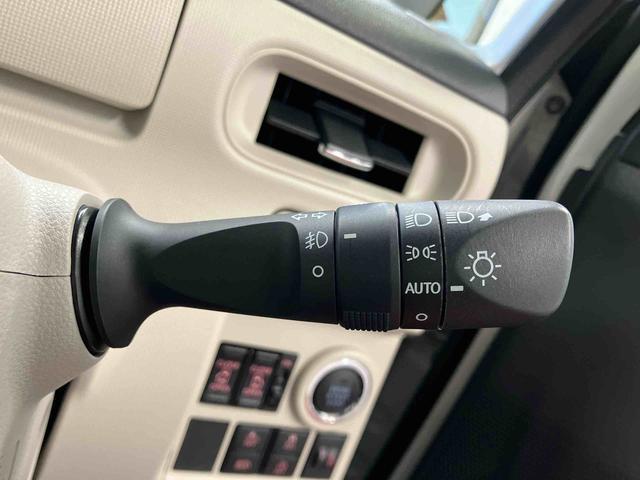 ムーヴキャンバスＸメイクアップリミテッド　ＳＡIII下取車　ナビ　パノラマカメラ　衝突被害軽減システム　ＥＴＣ　スマートキー　プッシュスタート　オートライト　オートマチックハイビーム　電動格納ミラー　ベンチシート　運転席エアバッグ　助手席エアバッグ（長崎県）の中古車