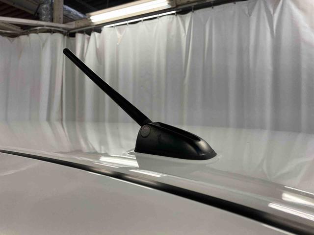 ムーヴキャンバスＸメイクアップリミテッド　ＳＡIII下取車　ナビ　パノラマカメラ　衝突被害軽減システム　ＥＴＣ　スマートキー　プッシュスタート　オートライト　オートマチックハイビーム　電動格納ミラー　ベンチシート　運転席エアバッグ　助手席エアバッグ（長崎県）の中古車