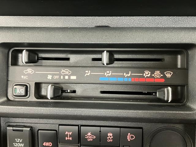 ハイゼットトラックスタンダード 農用スペシャル4WD マニュアル車 1オーナー 衝突被害軽減システム アイドリングストップ オートライト 運転席エアバッグ 助手席エアバッグ レーンキープアシスト 誤発進抑制機能 オートマチックハイビーム パワステ(長崎県)の中古車