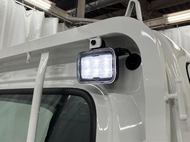 ハイゼットトラックスタンダード 農用スペシャル4WD マニュアル車 1オーナー 衝突被害軽減システム アイドリングストップ オートライト 運転席エアバッグ 助手席エアバッグ レーンキープアシスト 誤発進抑制機能 オートマチックハイビーム パワステ(長崎県)の中古車