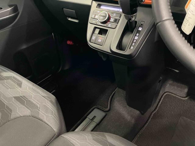 タントファンクロスターボ元試乗車　ターボ　電動格納ミラー　ＬＥＤヘッドランプ　シートヒーター　衝突被害軽減システム　スマートキー　アイドリングストップ　車線逸脱警報　１オーナー　オートライト　オートマチックハイビーム（長崎県）の中古車