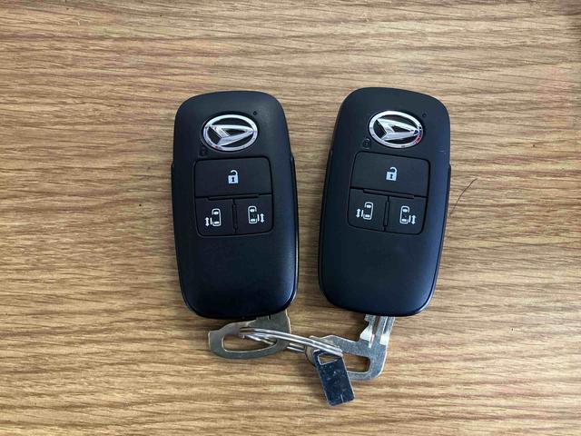 タントカスタムＲＳ元試乗車　ターボ　両側電動スライドドア　レーンキープアシスト　アイドリングストップ　電動格納ミラー　シートヒーター　オートマチックハイビーム　ＬＥＤヘッドランプ　１オーナー　オートライト　スマートキー（長崎県）の中古車