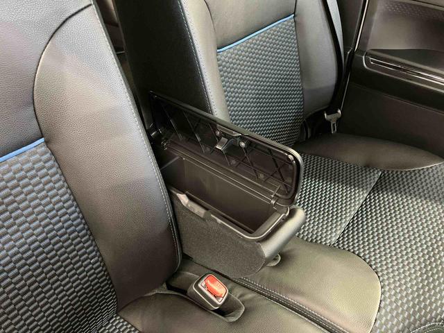 タントカスタムＲＳ元試乗車　ターボ　両側電動スライドドア　レーンキープアシスト　アイドリングストップ　電動格納ミラー　シートヒーター　オートマチックハイビーム　ＬＥＤヘッドランプ　１オーナー　オートライト　スマートキー（長崎県）の中古車