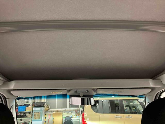 ハイゼットカーゴスペシャルＳＡIIIマニュアル車　衝突被害軽減システム　レーンアシスト　運転席エアバッグ　助手席エアバッグ　横滑り防止システム　ＬＥＤヘッドランプ　衝突安全ボディ　オートライト　両側スライドドア　オートマチックハイビーム（長崎県）の中古車