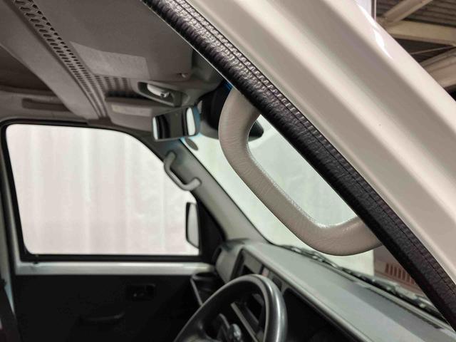 ハイゼットカーゴスペシャルＳＡIIIマニュアル車　衝突被害軽減システム　レーンアシスト　運転席エアバッグ　助手席エアバッグ　横滑り防止システム　ＬＥＤヘッドランプ　衝突安全ボディ　オートライト　両側スライドドア　オートマチックハイビーム（長崎県）の中古車