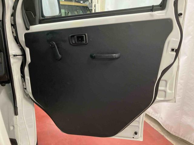 ハイゼットカーゴスペシャルＳＡIIIマニュアル車　衝突被害軽減システム　レーンアシスト　運転席エアバッグ　助手席エアバッグ　横滑り防止システム　ＬＥＤヘッドランプ　衝突安全ボディ　オートライト　両側スライドドア　オートマチックハイビーム（長崎県）の中古車