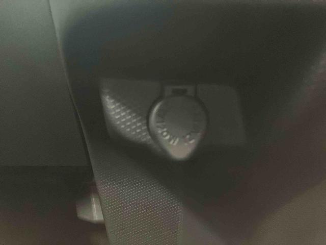 タントファンクロス元試乗車　衝突被害軽減システム　両側電動スライドドア　シートヒーター　１オーナー　オートマチックハイビーム　レーンキープアシスト　ＬＥＤヘッドランプ　スマートキー　オートライト　ベンチシート（長崎県）の中古車