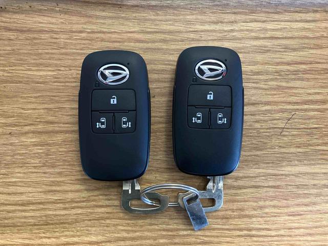 タントファンクロスターボ届出済未使用車　元展示車　ターボ　電動格納ミラー　ＬＥＤヘッドランプ　シートヒーター　衝突被害軽減システム　スマートキー　禁煙　アイドリングストップ　１オーナー　オートライト　オートマチックハイビーム（長崎県）の中古車