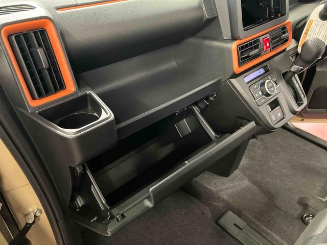 タントファンクロスターボ届出済未使用車　元展示車　ターボ　電動格納ミラー　ＬＥＤヘッドランプ　シートヒーター　衝突被害軽減システム　スマートキー　禁煙　アイドリングストップ　１オーナー　オートライト　オートマチックハイビーム（長崎県）の中古車