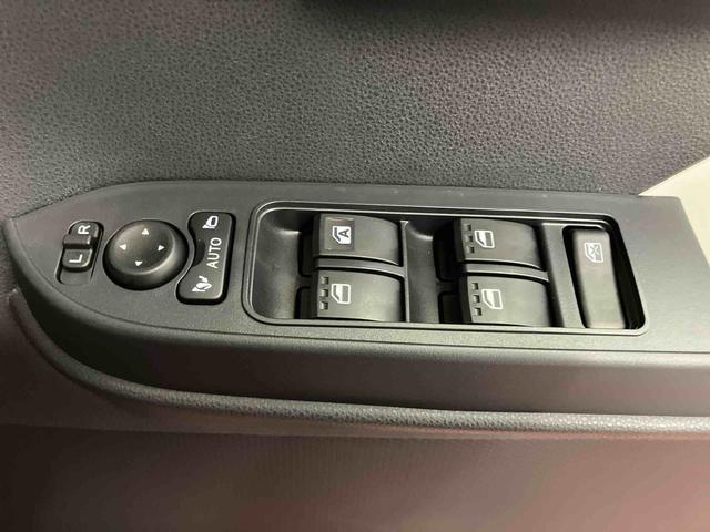 タントＸ届出済未使用車　元展示車　アイドリングストップ　衝突被害軽減システム　電動格納ミラー　スマートキー　ＬＥＤヘッドランプ　車線逸脱警報　オートマチックハイビーム　片側電動両側スライドドア　１オーナー（長崎県）の中古車