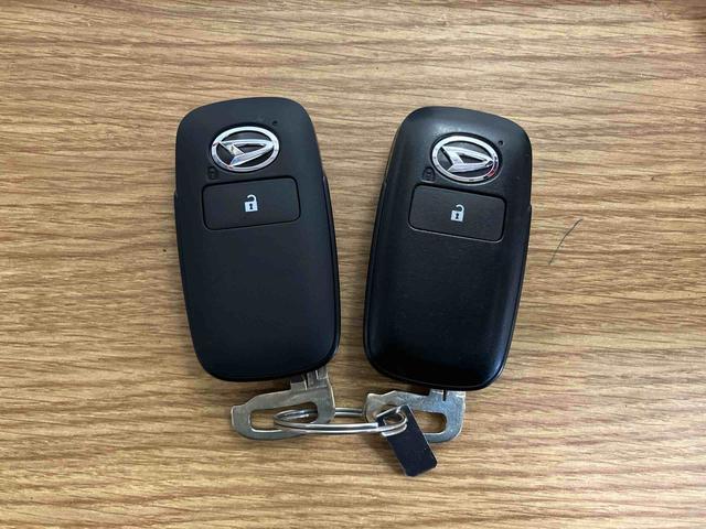 タフトＧ下取車　ナビ　バックカメラ　ＬＥＤヘッドランプ　スマートキー　衝突被害軽減システム　シートヒーター　ＴＶ　ＥＴＣ　電動格納ミラー　ドラレコ　ＤＶＤ　衝突安全ボディ　オートマチックハイビーム（長崎県）の中古車