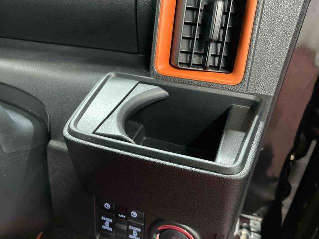 タントファンクロス下取車　ナビ　バックカメラ　ＤＶＤ　踏み間違い防止　電動格納ミラー　ブルートゥース　オートマチックハイビーム　シートヒーター　両側電動スライドドア　車線逸脱警報　ドライブレコーダー　ＥＴＣ（長崎県）の中古車