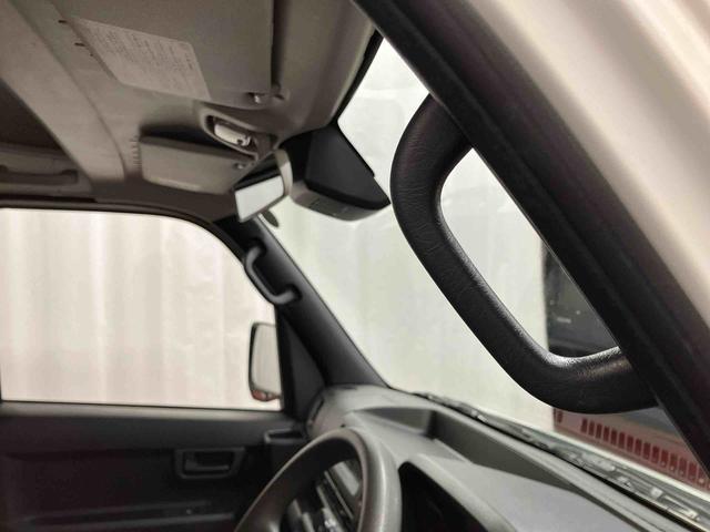 ハイゼットカーゴDXアイドリングストップ キーレスエントリー 衝突安全ボディ 両側スライドドア 整備記録簿 横滑り防止装置 オートライト オートマチックハイビーム 運転席エアバッグ 助手席エアバッグ ABS 1オーナー(長崎県)の中古車