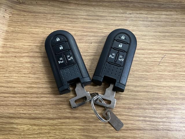 ムーヴキャンバスＧブラックインテリアリミテッド　ＳＡIII下取車　ナビ　パノラマモニター　前後ドライブレコーダー　ＥＴＣ　Ｂｌｕｅｔｏｏｔｈ　フルセグＴＶ　ＨＤＭＩ　ＵＳＢ端子　衝突被害軽減システム　レーンアシスト　両側電動スライドドア　ＬＥＤヘッドランプ（長崎県）の中古車