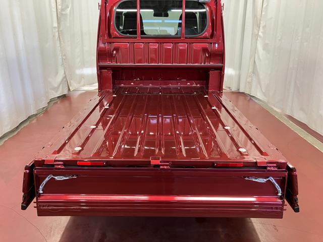 ハイゼットトラックジャンボエクストラ元展示車 1オーナー 2WD CVT車 禁煙車 衝突被害軽減システム レーンアシスト プッシュスタート LEDヘッドランプ LEDフォグランプ 電動格納ミラー オートマチックハイビーム(長崎県)の中古車