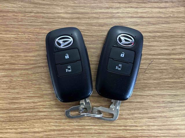 タントＸ下取車　ＴＶ　ナビ　アイドリングストップ　ＤＶＤ　ブルートゥース　電動格納ミラー　シートヒーター　　スマートキー　点検記録簿　ＥＴＣ　オートライト　衝突安全ボディ　ＬＥＤヘッドランプ　プッシュスタート（長崎県）の中古車