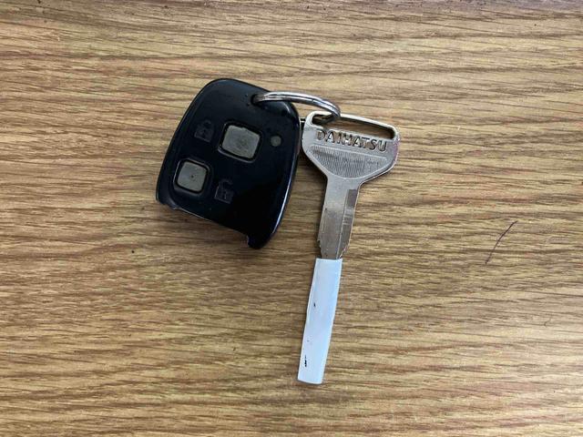 ハイゼットトラックジャンボ下取車　４ＷＤ　マニュアル車　取説　記録簿　ＥＴＣ　ナビ　ＴＶ　キーレス（長崎県）の中古車