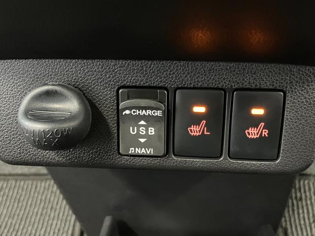 ミライースＧ　ＳＡIII下取車　ナビ　ドライブレコーダー　シートヒーター　Ｂｌｕｅｔｏｏｔｈ　フルセグＴＶ　ＵＳＢ入力端子　衝突被害軽減システム　スマートキー　プッシュスタート　ＬＥＤヘッドランプ　アイドリングストップ（長崎県）の中古車