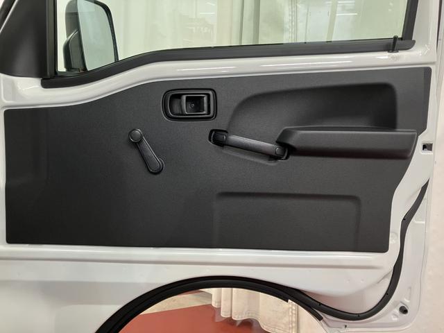 ハイゼットトラックスタンダード　農用スペシャル１オーナー　４ＷＤ　ＣＶＴ車　　ＬＥＤ大型荷台作業灯　衝突被害軽減システム　横滑り防止装置　オートマチックハイビーム　アクセサリーソケット　アイドリングストップ　パワーステアリング（長崎県）の中古車