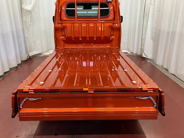 ハイゼットトラックEXT元展示車 4WD CVT車 届出済未使用車 禁煙車 衝突被害軽減システム 横滑り防止装置 プッシュスタート LEDヘッドランプ オートマチックハイビーム 電動格納ドアミラー アイドリングストップ(長崎県)の中古車