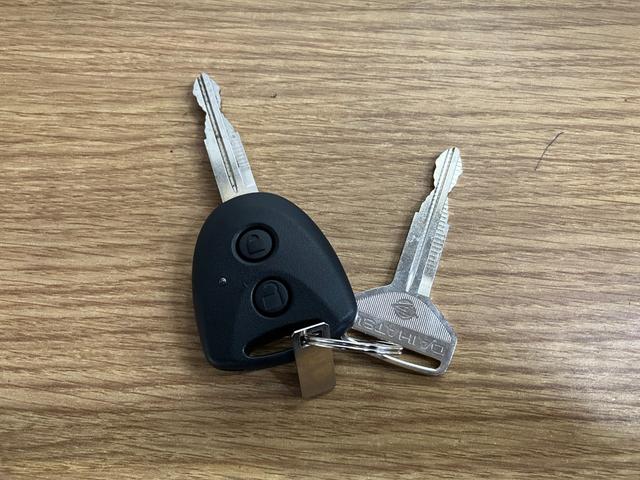 ミライースＬ　ＳＡIII１オーナー　衝突被害軽減システム　横滑り防止装置　キーレスエントリー　オートライト　オートマチックハイビーム　アイドリングストップ　運転席エアバッグ　助手席エアバッグ（長崎県）の中古車