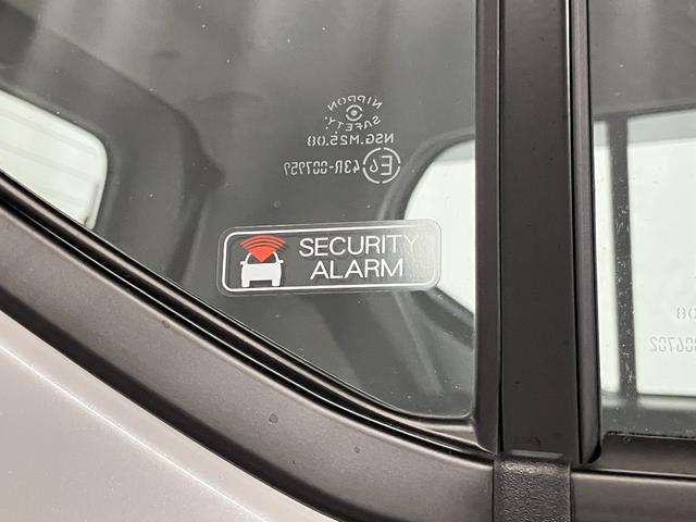 ミライースＬ　ＳＡIII１オーナー　衝突被害軽減システム　横滑り防止装置　キーレスエントリー　オートライト　オートマチックハイビーム　アイドリングストップ　運転席エアバッグ　助手席エアバッグ（長崎県）の中古車