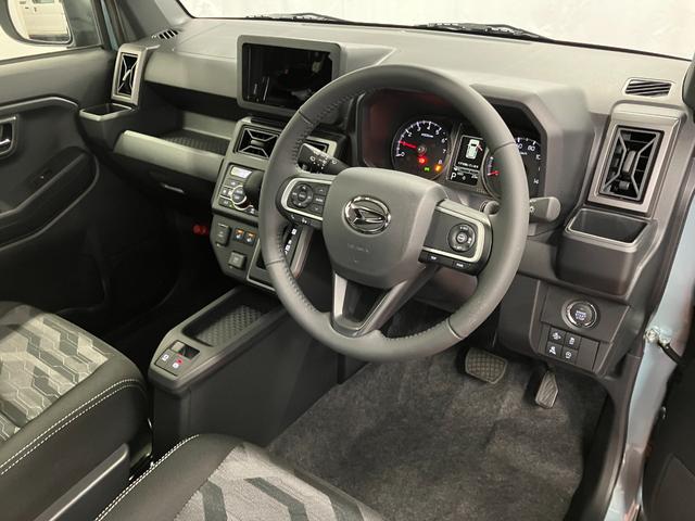 タフトＧ　ダーククロムベンチャー元展示車　届出済未使用車　禁煙車　シートヒーター　アダプティブクルーズコントロール　オートブレーキホールド　衝突被害軽減システム　ＬＥＤヘッドランプ　スマートキー　プッシュスタート　ＵＳＢチャージャー（長崎県）の中古車