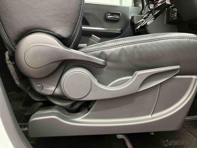 タントカスタムＲＳターボ　ディスプレイオーディオ　衝突被害軽減システム　アイドリングストップ　両側電動スライドドア　ブルートゥース　車線逸脱防止　シートヒーター　ＥＴＣ　スマートキー　衝突安全ボディ　ＬＥＤヘッドランプ（長崎県）の中古車