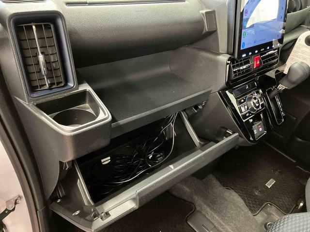 タントカスタムＲＳターボ　ディスプレイオーディオ　衝突被害軽減システム　アイドリングストップ　両側電動スライドドア　ブルートゥース　車線逸脱防止　シートヒーター　ＥＴＣ　スマートキー　衝突安全ボディ　ＬＥＤヘッドランプ（長崎県）の中古車