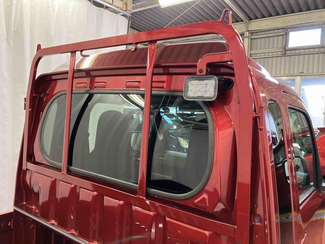 ハイゼットトラックジャンボエクストラ届出済未使用車　元展示車　２ＷＤ　ＣＶＴ　電動格納ミラー　オートマチックハイビーム　禁煙　スマ−トキー　両席エアバッグ　オートライト　記録簿付き　ＬＥＤヘッドランプ　アイドリングストップ　１オーナー（長崎県）の中古車