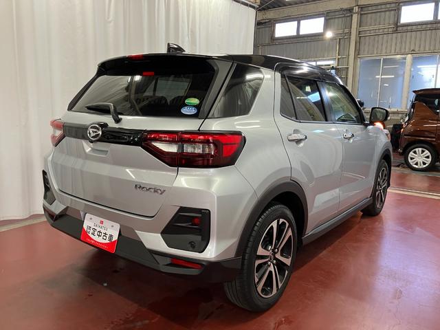 ロッキープレミアム下取車　ターボ　ナビ　パノラマモニター　前後ドライブレコーダー　ＥＴＣ　アダプティブクルーズコントロール　シートヒーター　Ｂｌｕｅｔｏｏｔｈ　フルセグＴＶ　ＵＳＢ入力端子　衝突被害軽減システム（長崎県）の中古車