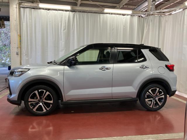 ロッキープレミアム下取車　ターボ　ナビ　パノラマモニター　前後ドライブレコーダー　ＥＴＣ　アダプティブクルーズコントロール　シートヒーター　Ｂｌｕｅｔｏｏｔｈ　フルセグＴＶ　ＵＳＢ入力端子　衝突被害軽減システム（長崎県）の中古車