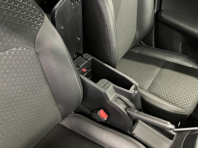 ロッキープレミアム下取車　ターボ　ナビ　パノラマモニター　前後ドライブレコーダー　ＥＴＣ　アダプティブクルーズコントロール　シートヒーター　Ｂｌｕｅｔｏｏｔｈ　フルセグＴＶ　ＵＳＢ入力端子　衝突被害軽減システム（長崎県）の中古車