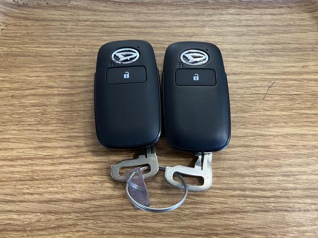 ハイゼットカーゴクルーズターボ下取車 ターボ ナビ バックカメラ Bluetooth フルセグTV USB入力端子 衝突被害軽減システム 横滑り防止装置 LEDヘッドランプ LEDフォグランプ オートマチックハイビーム(長崎県)の中古車