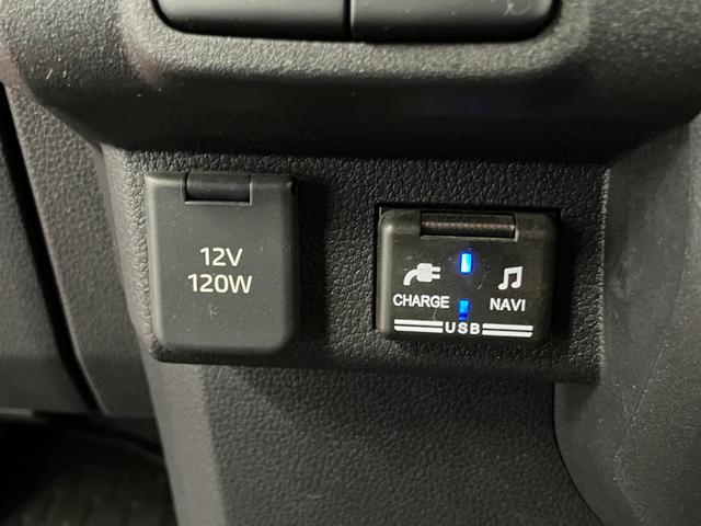 ハイゼットカーゴクルーズターボ下取車 ターボ ナビ バックカメラ Bluetooth フルセグTV USB入力端子 衝突被害軽減システム 横滑り防止装置 LEDヘッドランプ LEDフォグランプ オートマチックハイビーム(長崎県)の中古車