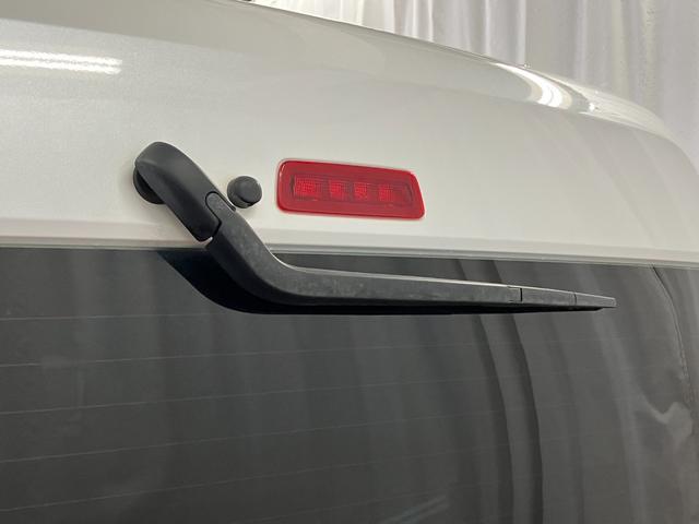 ハイゼットカーゴクルーズターボ下取車 ターボ ナビ バックカメラ Bluetooth フルセグTV USB入力端子 衝突被害軽減システム 横滑り防止装置 LEDヘッドランプ LEDフォグランプ オートマチックハイビーム(長崎県)の中古車