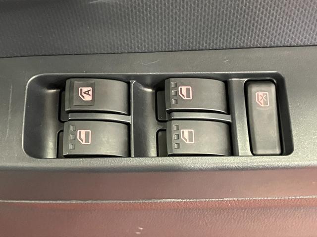 ミライースL SAIII1オーナー 衝突軽減被害システム レーンアシスト 横滑り防止装置 アイドリングストップ キーレスエントリー オートライト オートマチックハイビーム 運転席エアバッグ 助手席エアバッグ(長崎県)の中古車