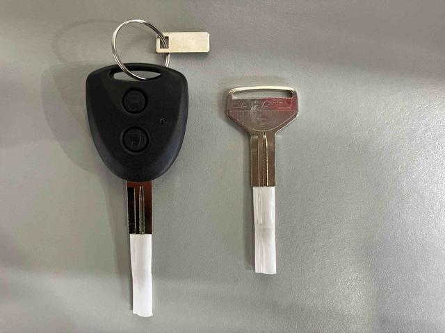 ミライースL SAIIIアイドリングストップ 車線逸脱警報 1オーナー 衝突被害軽減システム 横滑り防止装置 キーレスキー 運転席エアバッグ 助手席エアバッグ オートマチックハイビーム 点検記録簿 オートライト ABS(長崎県)の中古車