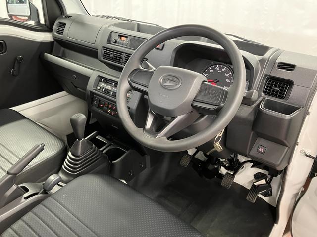 ハイゼットトラックスタンダード　農用スペシャル４ＷＤ　マニュアル車　１オーナー　衝突被害軽減システム　アイドリングストップ　オートライト　運転席エアバッグ　助手席エアバッグ　レーンアシスト　誤発進抑制機能　オートマチックハイビーム　パワステ（長崎県）の中古車